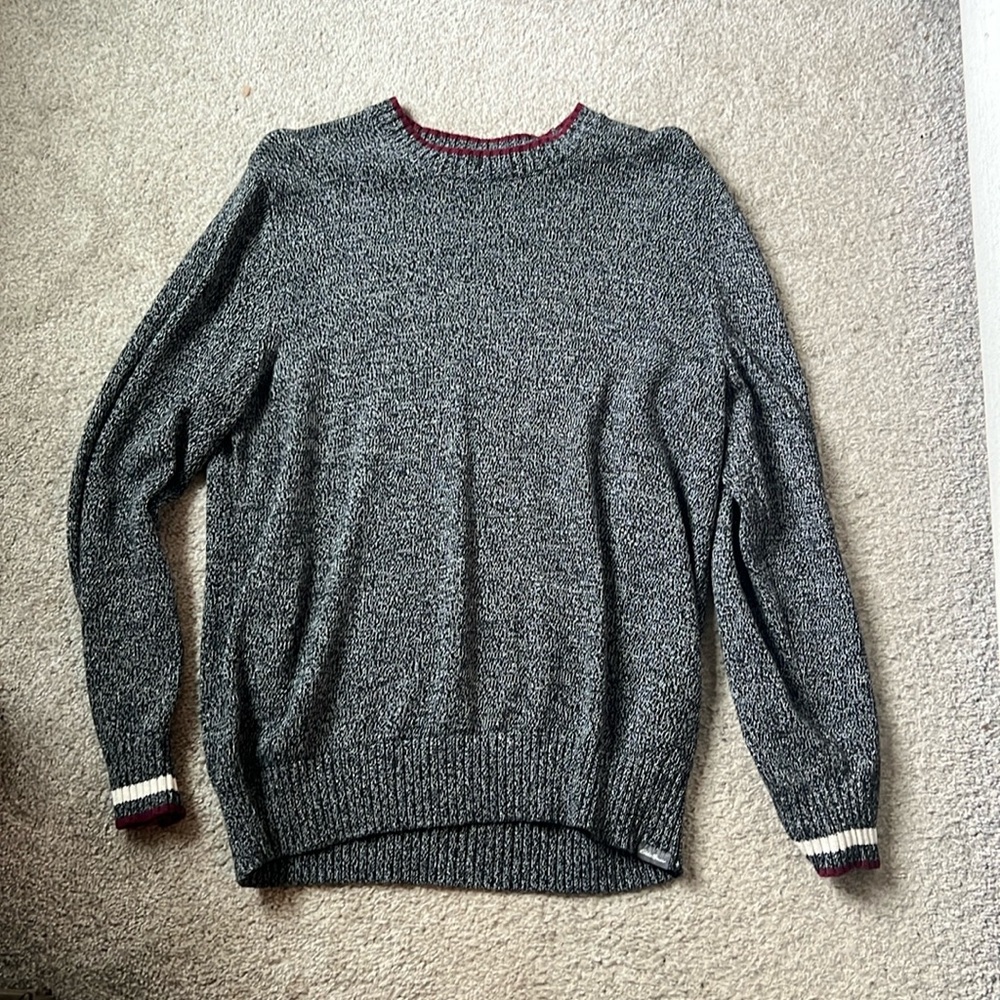 Eddie Bauer gray sweater
